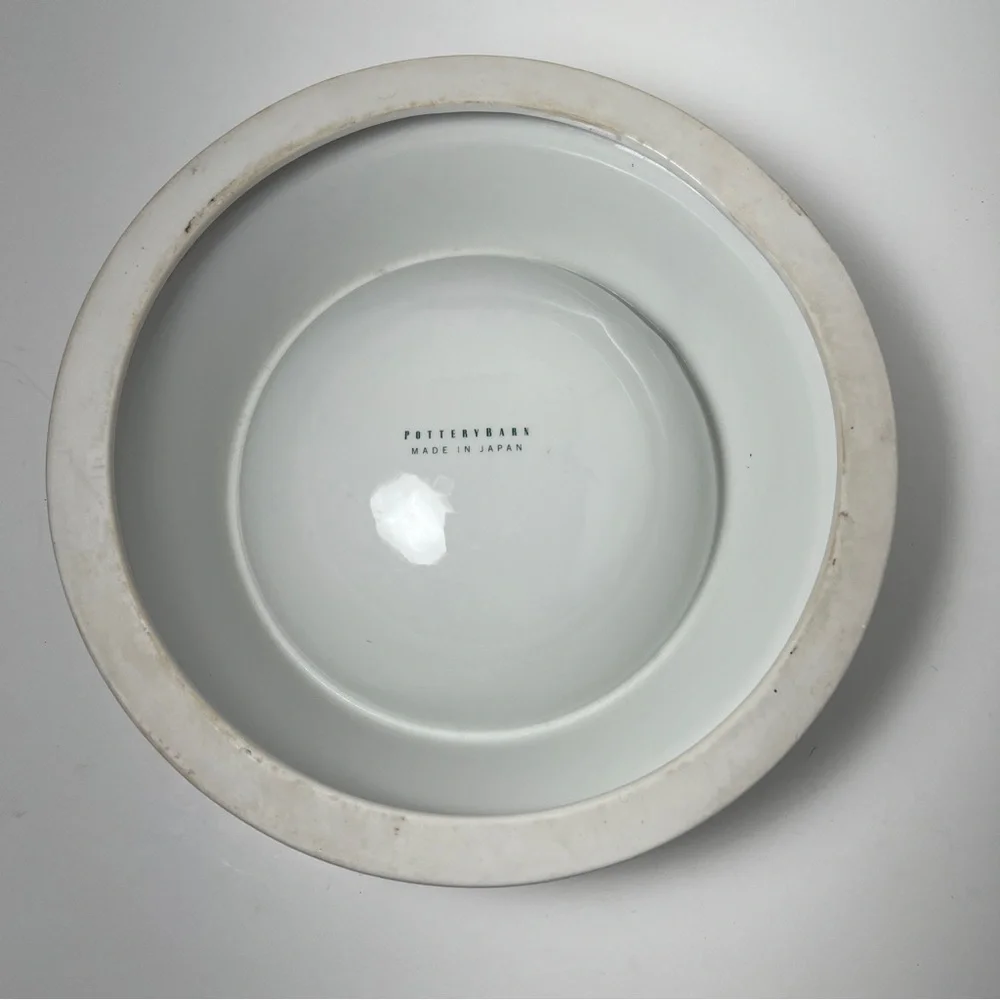 Pottery Barn Santa’s Favorite Cat Bowl